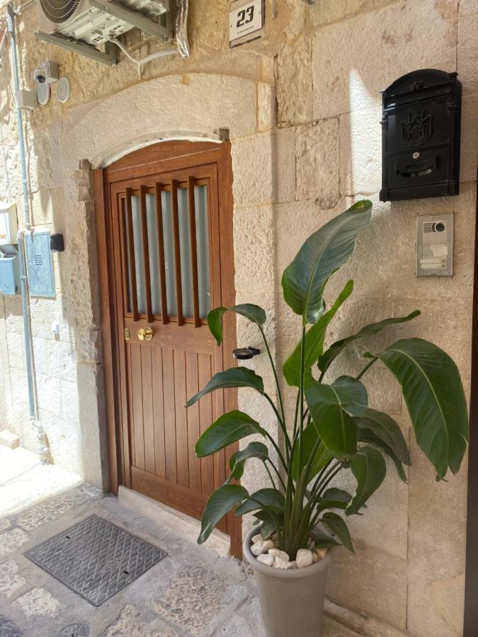 La Casa Della Felicita Apartment Bari Kültér fotó
